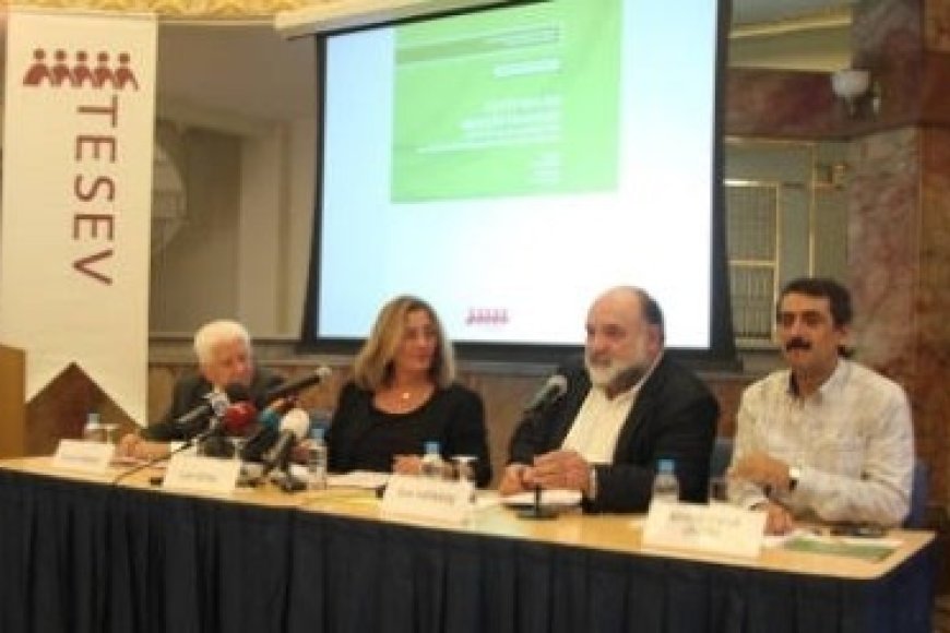 AHMET FARUK ÜNSAL, TESEV'İN PANELİNDE “ASKERİ HARCAMALARIN DENETİMİ RAPORU”NU DEĞERLENDİRDİ