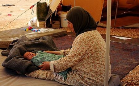 MÜLTECİLER İNSANCA MUAMELE İSTİYOR