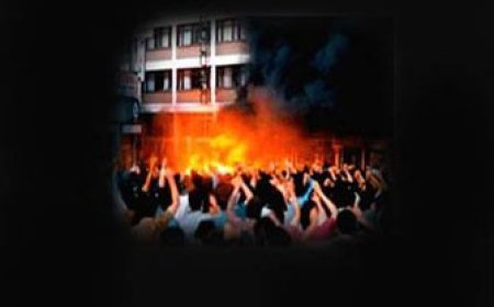 Sivas Katliamını Kınıyoruz