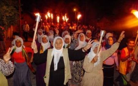 Rojava'ya Yapılan Işid Saldırıları Kabul Edilemez