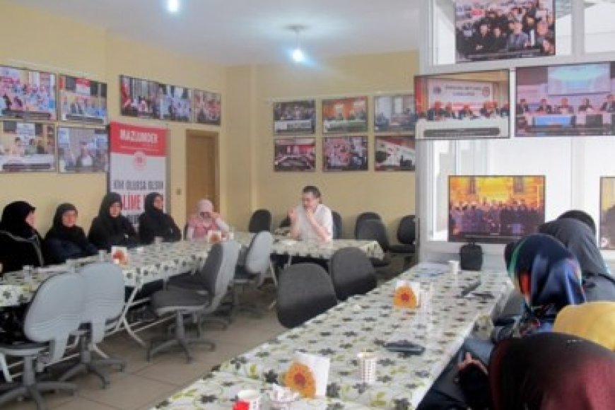 Kentsel Dönüşüm Komisyonu Mağdurlarla Toplandı