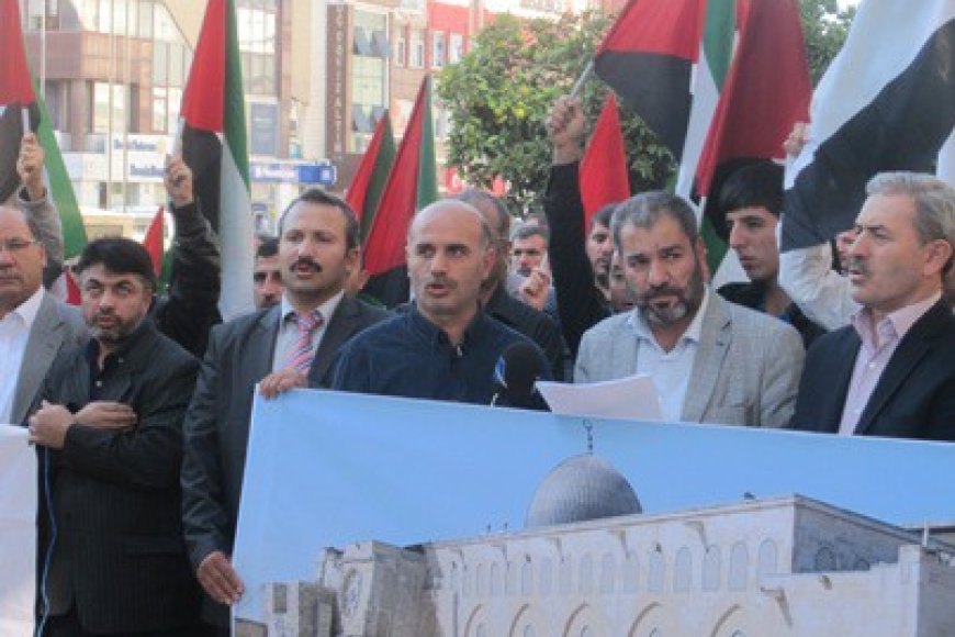 MESCİDİ AKSA ONURUMUZDUR”