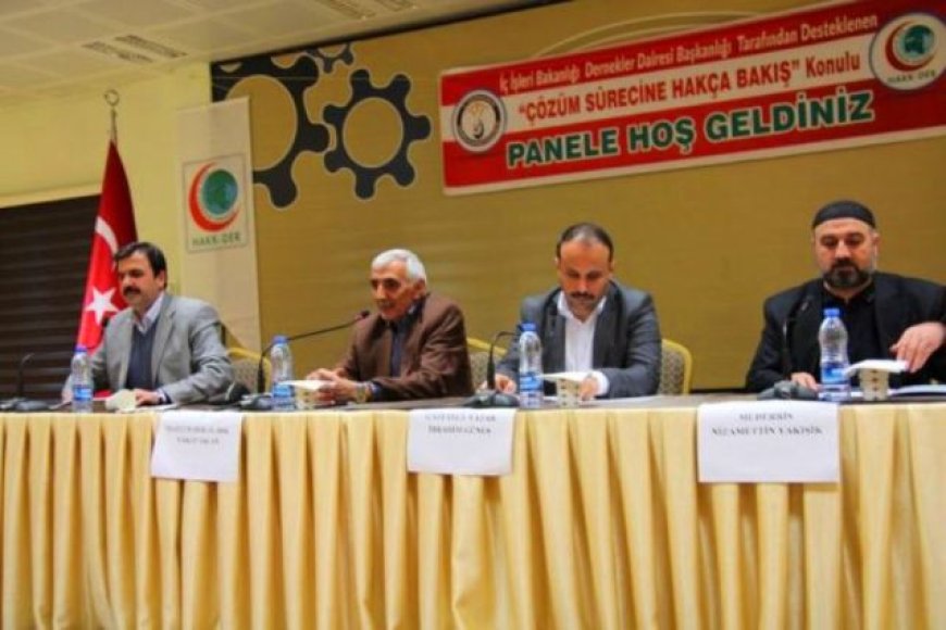 Van'da 'Çözüm Sürecine Hakça Bakış' paneli düzenlendi