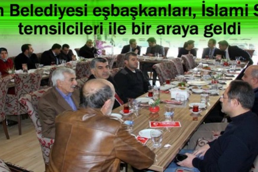Büyükşehir Belediyesi Yöneticileri İslami STK'larla Buluştu