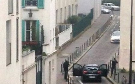 Paris Katliamı Şiddetin Yozlaştırdığı İnsanlığın Tükenmeye Yüz Tuttuğunu Gösteriyor