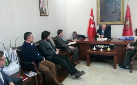 Mazlumder Konya Şube Yönetim kurulu üyeleri Konya valisi Muammer Erol'u ziyaret etti.