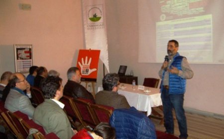 MAZLUMDER BURSA ŞUBE’NİN DÜZENLEDİĞİ İNSAN HAKLARI OKULU BAŞLADI