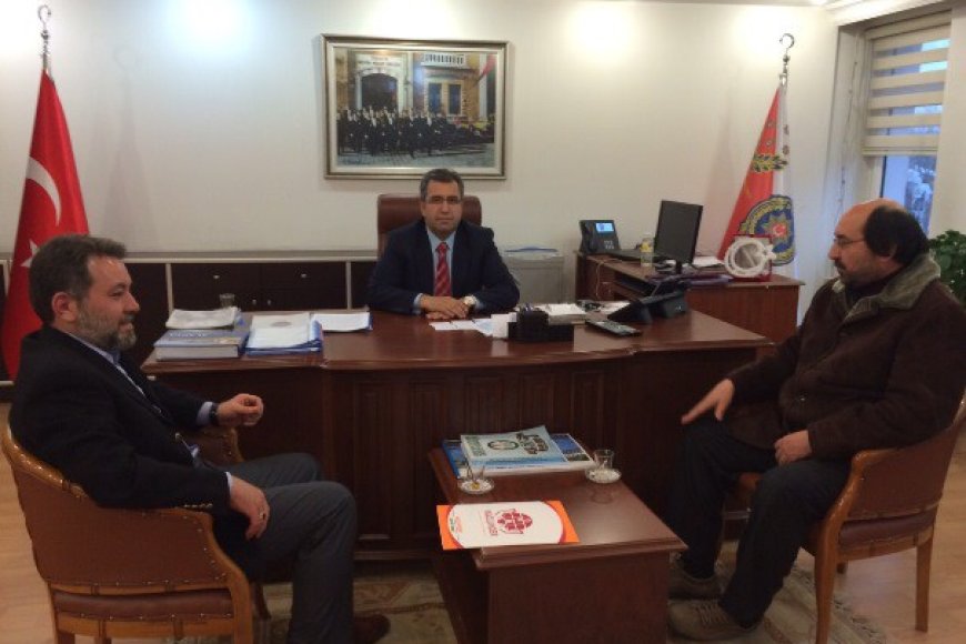 Mazlumder Konya Şubesi Konya İl Emniyet müdürü Mevlüt Demir'i ziyaret etti.