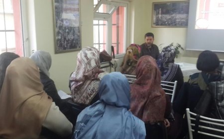 MAZLUMDER'de Kadrican MENDİ İle Yakın Tarih Okumalarının Birinci Bölümü Gerçekleştirildi.