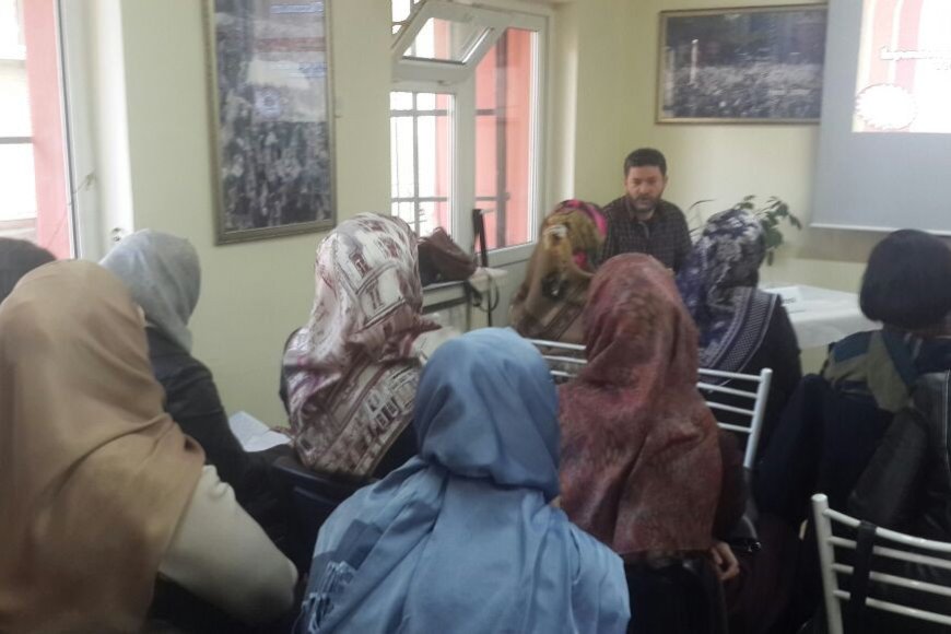 MAZLUMDER'de Kadrican MENDİ İle Yakın Tarih Okumalarının Birinci Bölümü Gerçekleştirildi.