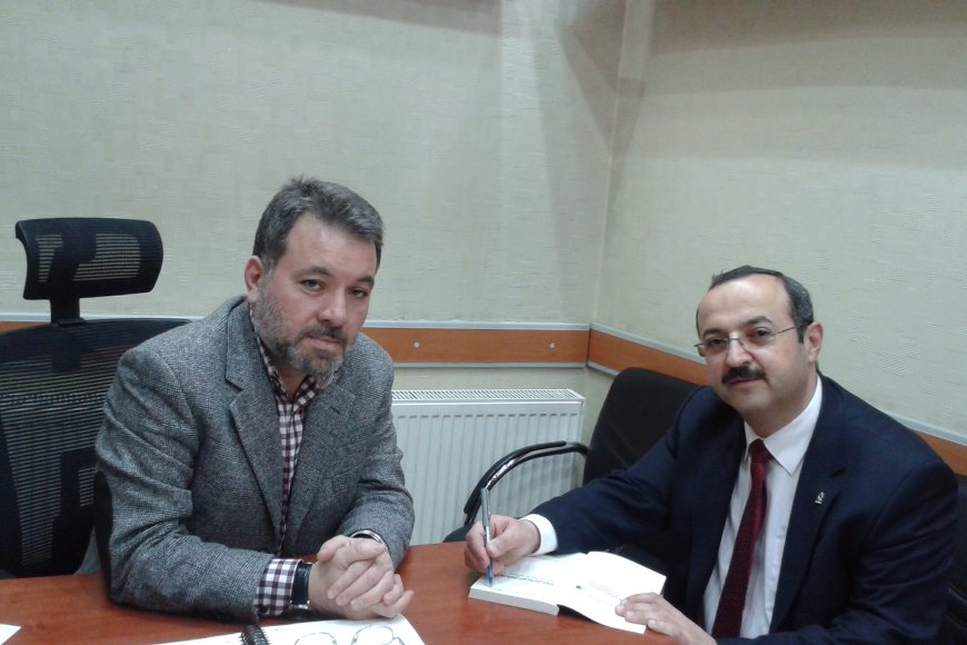 Ak Parti Konya Milletvekili aday adayı Prof.Dr. Ahmet Kağan Karabulut, Mazlumder Konya Şubesini ziyaret etti.