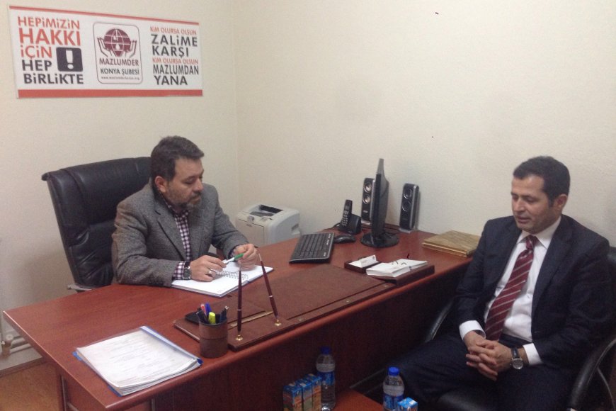 Ak Parti Konya Milletvekili aday adayı ve Gümrük ve Ticaret Bakanlığı Müsteşarı Ziya Altunyaldız, Mazlumder Konya Şubesini ziya