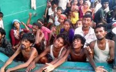 ÖLÜME TERKEDİLEN ARAKANLI MÜLTECİLER İÇİN HAREKETE GEÇİLMELİDİR !