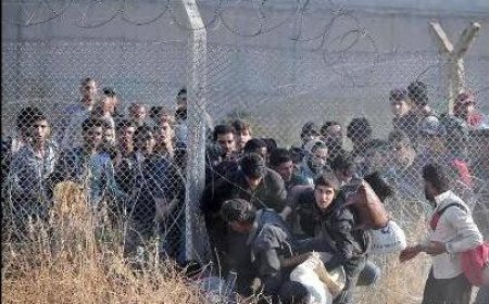 Mülteci Politikasından Geri Adım Atılmamalıdır