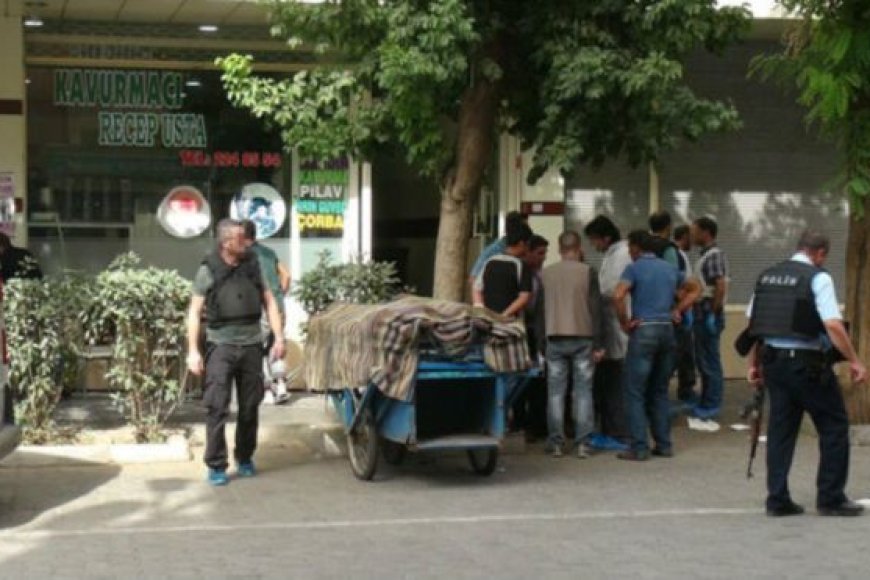 Diyarbekir’de Yapılan Saldırı Her Türlü Hukukun İhlalidir, Kınıyoruz!