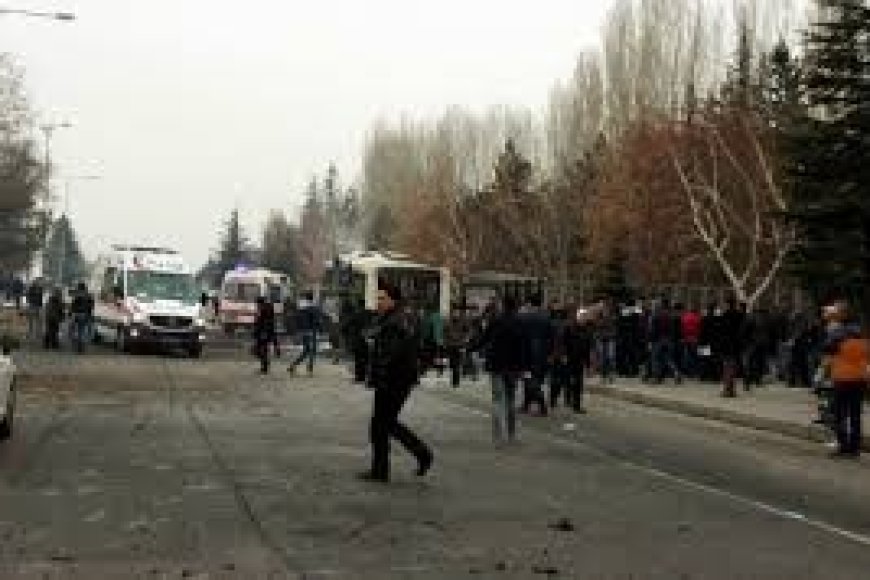 TERÖR VE KURGULAYICILARI ÖZGÜVENİMİZE SALDIRIYOR