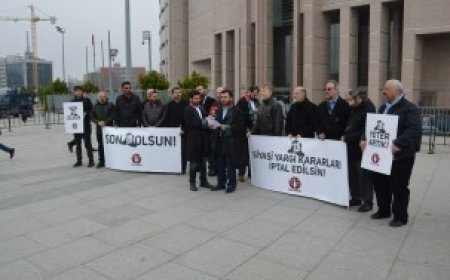 Artık 28 Şubat son bulsun diye, MAZLUMDER İstanbul Adliyesi(Çağlayan) önünde basın açıklaması gerçekleştirdi.