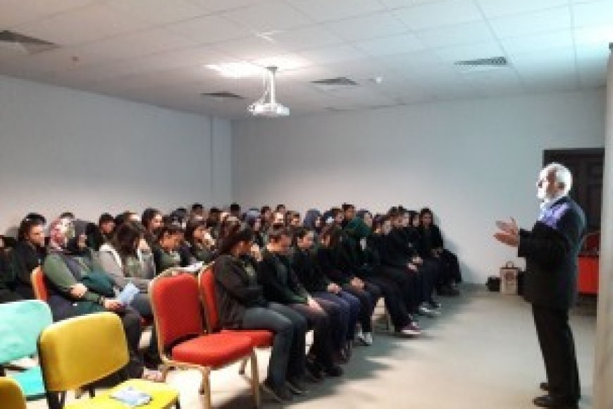 Okullarda İnsan Hakları Seminerleri - Ahmet TAŞ,hukukçu Abbas BALABAN - Akkışla Anadolu Lisesi