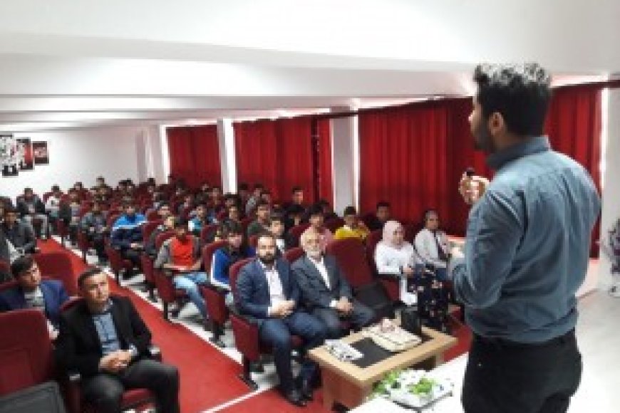 Okullarda İnsan Hakları Seminerleri - Hukukçu Taner AFŞAR -  Tomarza Şehit Nazmi KAPUCU Anadolu Lisesi