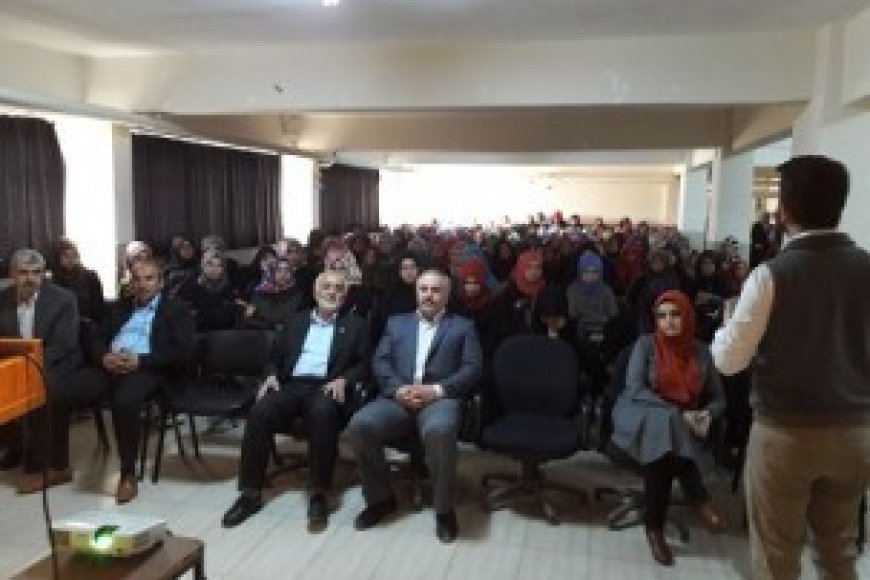 Okullarda İnsan Hakları Seminerleri - Hukukçu Taner AFŞAR - Yahyalı Kız Anadolu İHL