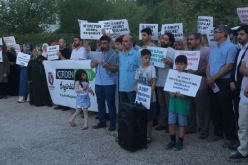 ADANA KÜRKÇÜLER CEZAEVİ ÖNÜNDE 28 ŞUBAT MAHPUSLARI İÇİN BASIN AÇIKLAMASI VE İFTAR YEMEĞİ