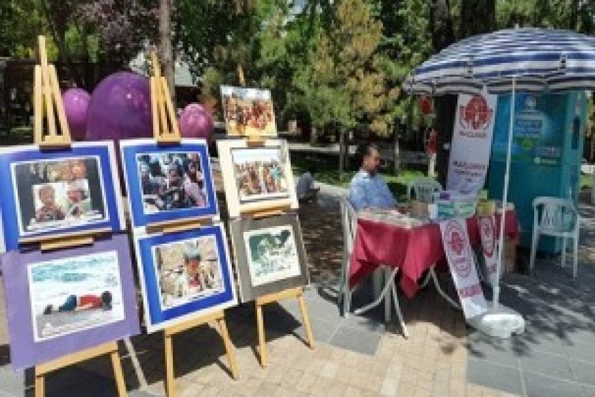 Dünya Yetimleri Fotoğraf Sergisi