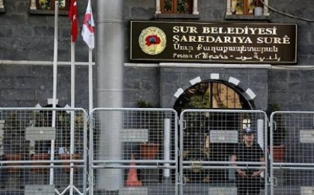 SUR BELEDİYESİNE KAYYUM ATANMASI