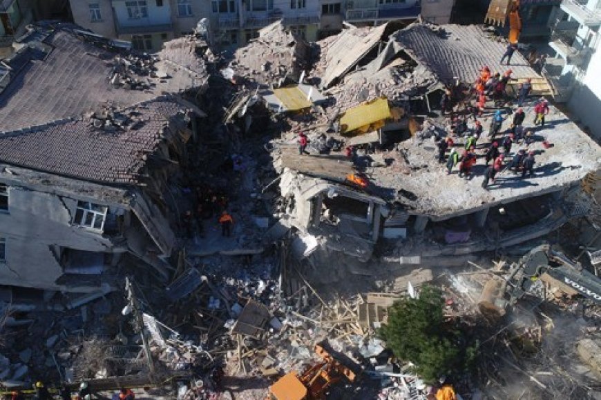 Elazığ Depreminde Yaralar Sarılırken Gösterilen Başarı, Sınırı Aşan Soruşturmalarla Gölgelenmesin!