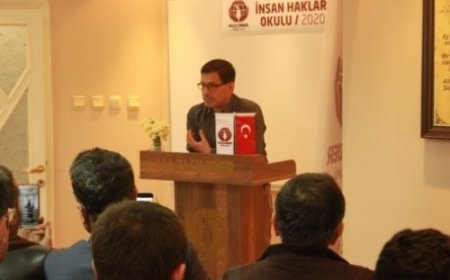 Prf.Dr. Nezir AKYEŞİLMEN Siber Güvenlik ve İnsan Hakları Dersi