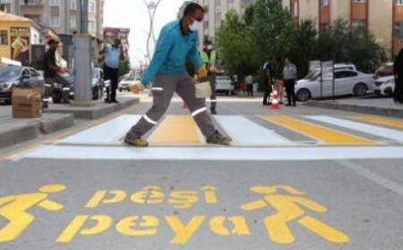 Kürtçe Üzerindeki Bütün Engeller Kaldırılmalıdır