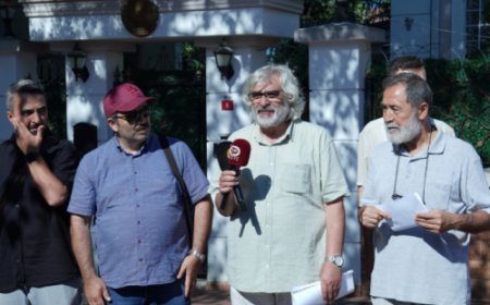 Özbek Konsolosluğu Önünde Basın Açıklaması Düzenledik